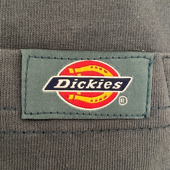 Dickies Cropped T-Shirt - Picture 3 of 5